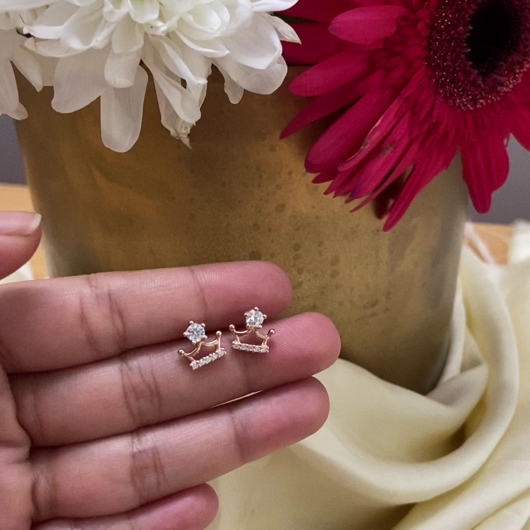 crown-silver-stud-earrings